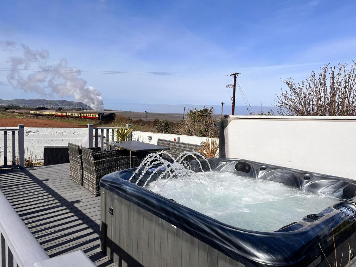 Blue Anchor House - Seaview, Hot Tub Apartments Kültér fotó