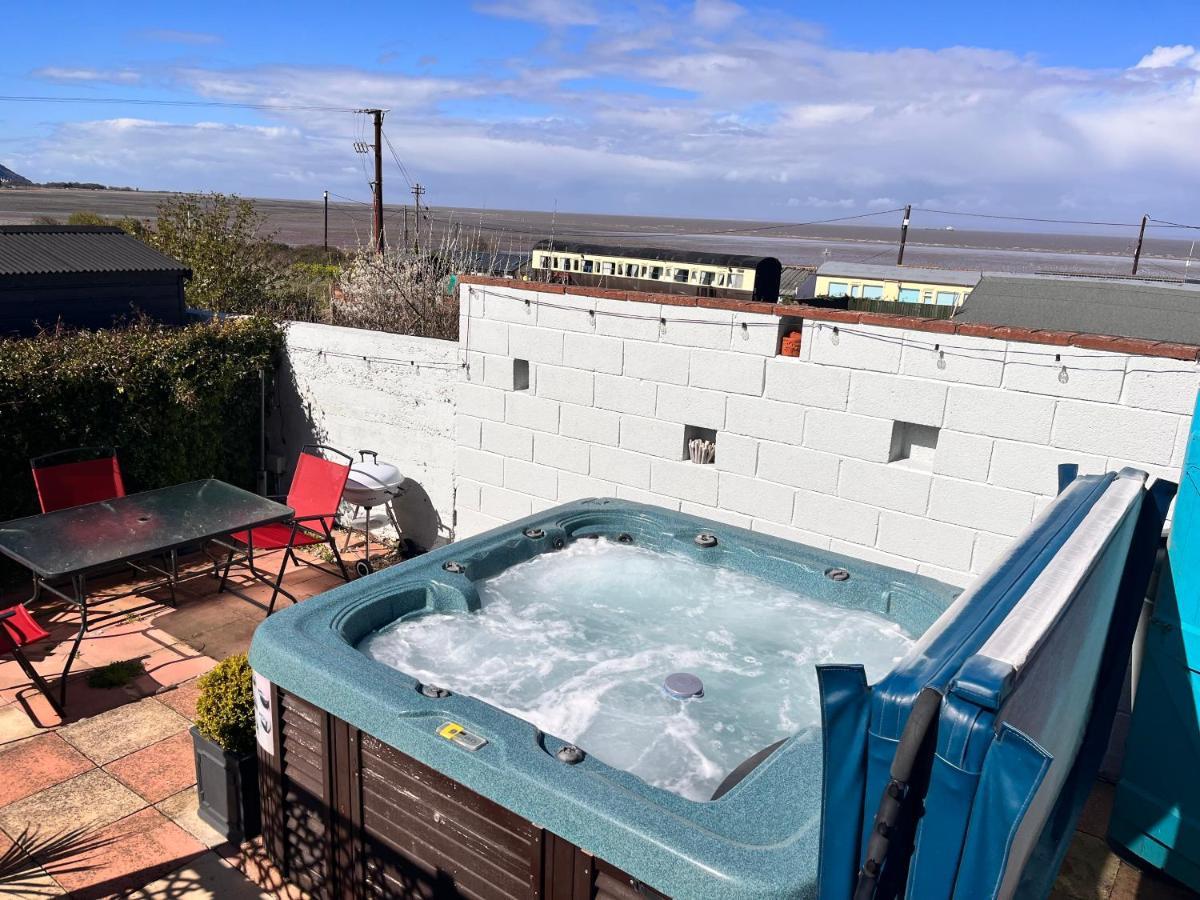 Blue Anchor House - Seaview, Hot Tub Apartments Kültér fotó